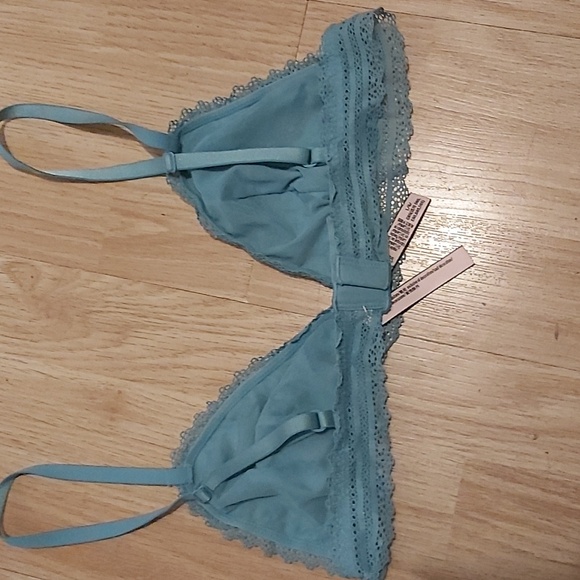 VICTORIA'S SECRET Teal Floral Lace Triangle Bralette Large - Picture 2 of 8